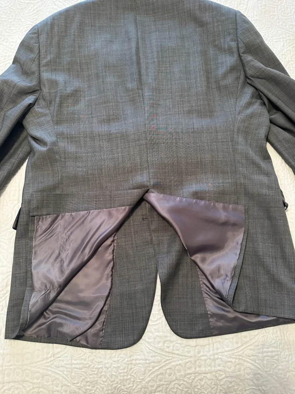 Hart Schaffner Marx Men's Light Gray Two-Button Suit Jacket - Picture 16 of 16